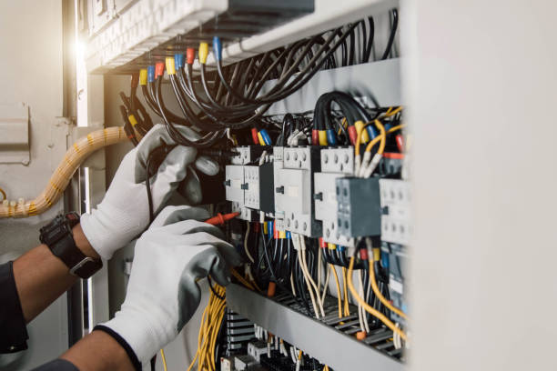 Best Affordable Emergency Electrician  in Hilliard, FL
